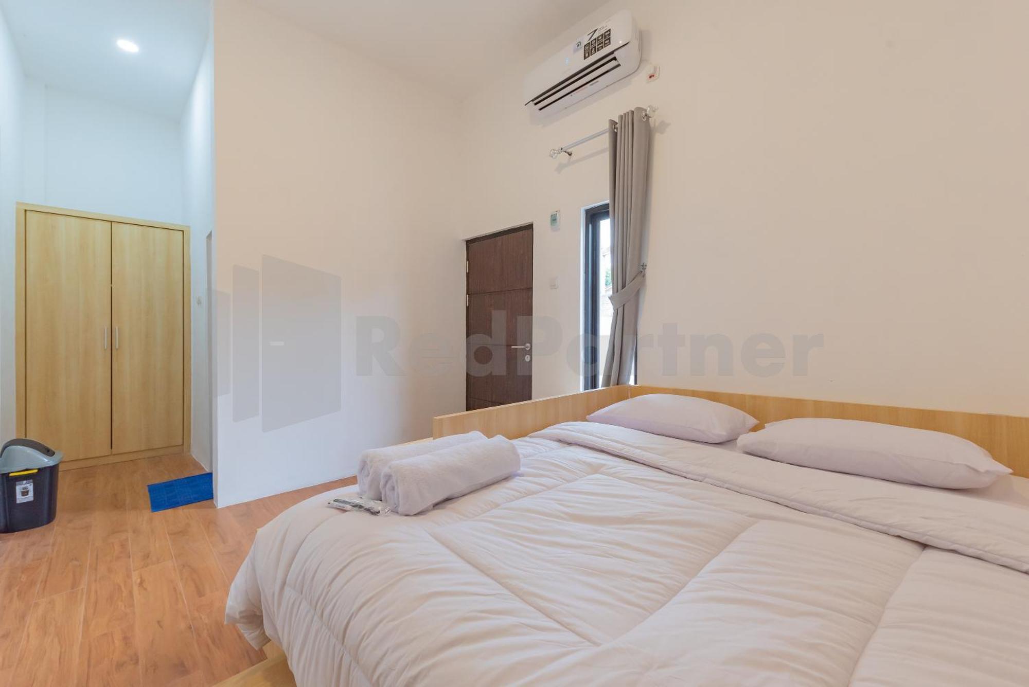 Rumah Panda Guesthouse Redpartner Tangkil  Bagian luar foto