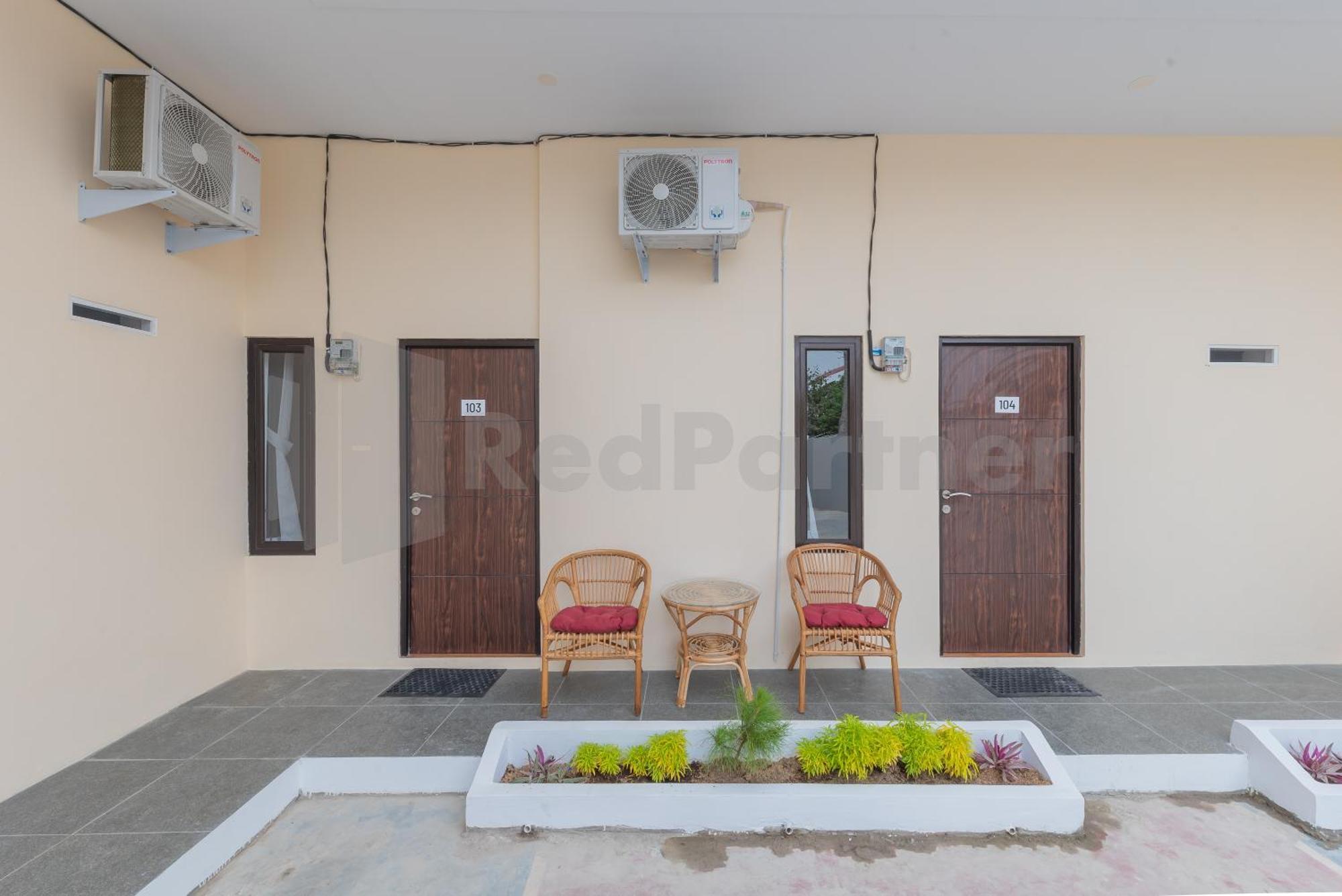 Rumah Panda Guesthouse Redpartner Tangkil  Bagian luar foto