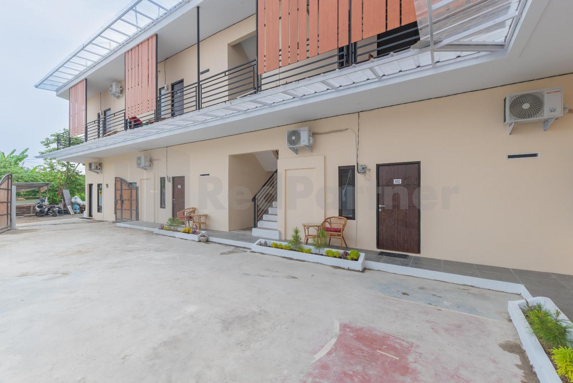 Rumah Panda Guesthouse Redpartner Tangkil  Bagian luar foto